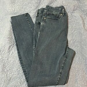 Good American Skinny Jeans